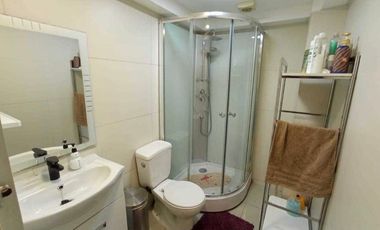 SE VENDE CASA CON DEPTO INTERIOR,  EN LA COMUNA CONCHALI 5D Y 2B