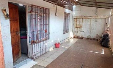 SE VENDE CASA CON DEPTO INTERIOR,  EN LA COMUNA CONCHALI 5D Y 2B
