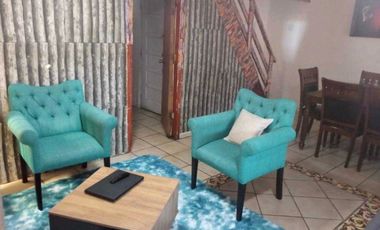 SE VENDE CASA CON DEPTO INTERIOR,  EN LA COMUNA CONCHALI 5D Y 2B