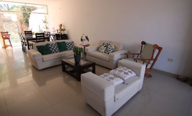 AMPLIA CASA EN VENTA URB. VISTA ALEGRE