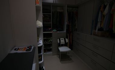 AMPLIA CASA EN VENTA URB. VISTA ALEGRE