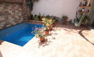 AMPLIA CASA EN VENTA URB. VISTA ALEGRE