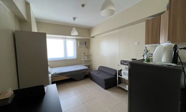 Studio Unit for Rent Semi Furnished with Parking Slot