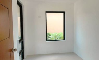 Pre-selling 5-Bedroom Modern Single Detached House and Lot for sale in General Trias Cavite