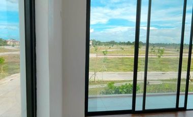 Pre-selling 5-Bedroom Modern Single Detached House and Lot for sale in General Trias Cavite