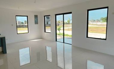 Pre-selling 5-Bedroom Modern Single Detached House and Lot for sale in General Trias Cavite