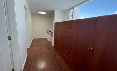 Venta de Casa en Carcelén de 136 metros, Colegio Einstein, Carcelén