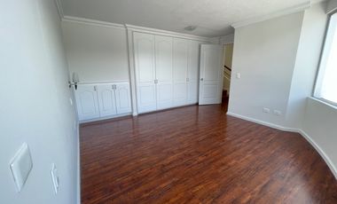 Venta de Casa en Carcelén de 136 metros, Colegio Einstein, Carcelén
