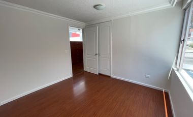 Venta de Casa en Carcelén de 136 metros, Colegio Einstein, Carcelén