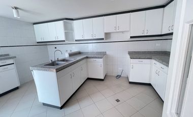 Venta de Casa en Carcelén de 136 metros, Colegio Einstein, Carcelén