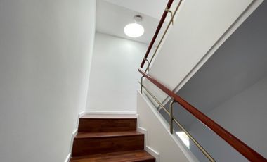 Venta de Casa en Carcelén de 136 metros, Colegio Einstein, Carcelén