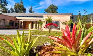 New, Modern Home in Community with Lakes, Sports Areas and Nature Trails, La Ceja
