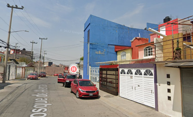 ¡APROVECHA ESTA INCREÍBLE OPORTUNIDAD DE HACER CRECER TU PATRIMONIO! Casa en REMATE HIPOTECARIO BANCARIO Condominio Real del Bosque, Tultitlán, Méx  N