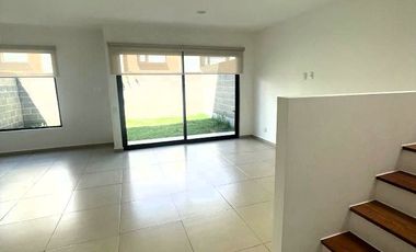 Casa en Venta en Fraccionamiento Vista Bosques en Ocoyoacac, Estado de México.