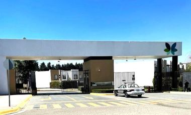 Casa en Venta en Fraccionamiento Vista Bosques en Ocoyoacac, Estado de México.