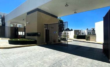 Casa en Venta en Fraccionamiento Vista Bosques en Ocoyoacac, Estado de México.