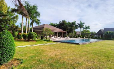 ADUNA BEACH VILLAS 2 - 3 BEDROOM VILLA