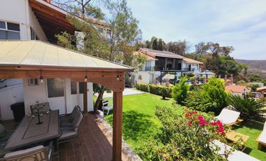 Venta CASA MAGNOLIA VIP con alberca, enorme jardín, vistas panorámicas, cómoda, moderna, amueblada y equipada.