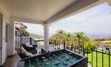 Venta CASA MAGNOLIA VIP con alberca, enorme jardín, vistas panorámicas, cómoda, moderna, amueblada y equipada.