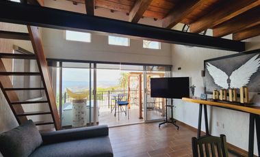 Venta CASA MAGNOLIA VIP con alberca, enorme jardín, vistas panorámicas, cómoda, moderna, amueblada y equipada.