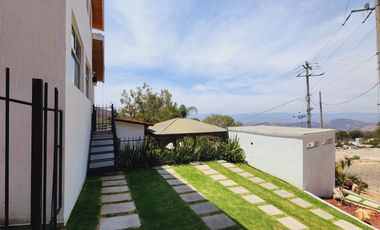 Venta CASA MAGNOLIA VIP con alberca, enorme jardín, vistas panorámicas, cómoda, moderna, amueblada y equipada.