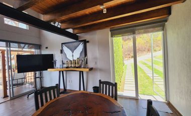 Venta CASA MAGNOLIA VIP con alberca, enorme jardín, vistas panorámicas, cómoda, moderna, amueblada y equipada.