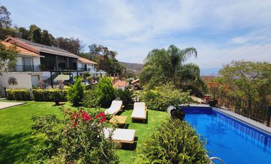 Venta CASA MAGNOLIA VIP con alberca, enorme jardín, vistas panorámicas, cómoda, moderna, amueblada y equipada.