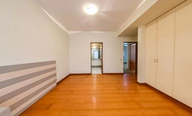 VENDO TRIPLEX 783M2 MALECON PAUL HARRIS BARRANCO