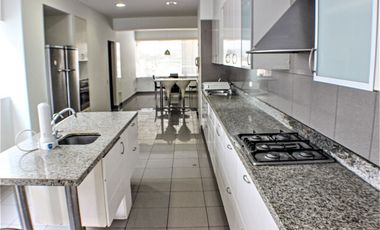 VENDO TRIPLEX 783M2 MALECON PAUL HARRIS BARRANCO
