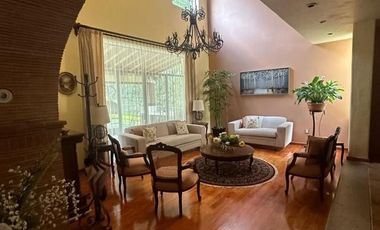 R310 Residencia en venta 4 recamaras Club Campestre Morelia