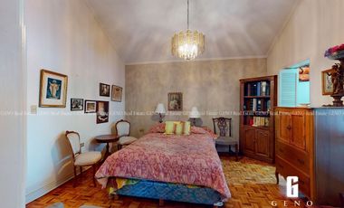 CASA EN VENTA DE UNA PLANTA CON PANELES SOLARES Y JARDIN FRONTAL + TRASERO
