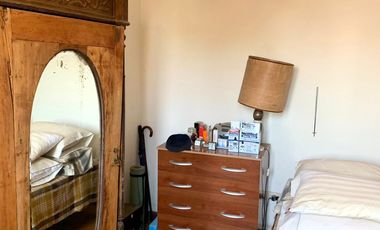 Se Vende Casa 2 Pisos, no pareada en Ñuñoa 5 Dormitorios 3 Baños Pscina