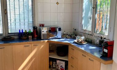 Se Vende Casa 2 Pisos, no pareada en Ñuñoa 5 Dormitorios 3 Baños Pscina