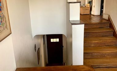Se Vende Casa 2 Pisos, no pareada en Ñuñoa 5 Dormitorios 3 Baños Pscina