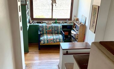 Se Vende Casa 2 Pisos, no pareada en Ñuñoa 5 Dormitorios 3 Baños Pscina