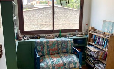 Se Vende Casa 2 Pisos, no pareada en Ñuñoa 5 Dormitorios 3 Baños Pscina