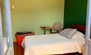 Se Vende Casa 2 Pisos, no pareada en Ñuñoa 5 Dormitorios 3 Baños Pscina