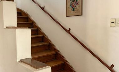 Se Vende Casa 2 Pisos, no pareada en Ñuñoa 5 Dormitorios 3 Baños Pscina