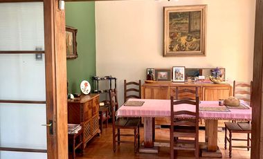 Se Vende Casa 2 Pisos, no pareada en Ñuñoa 5 Dormitorios 3 Baños Pscina