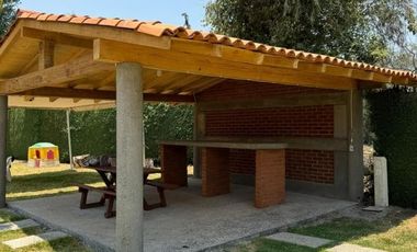 C139 Casa campreste en venta en condominio privado a la orilla del lago de Patzcuaro Michoacan