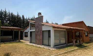 C139 Casa campreste en venta en condominio privado a la orilla del lago de Patzcuaro Michoacan