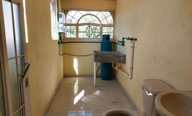 Remate!!! de Edificio en VENTA excelente zona con todos los servicios.