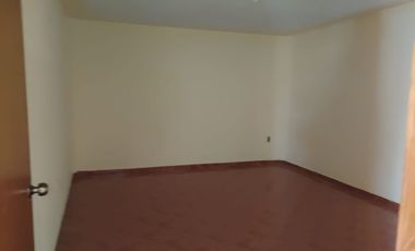 Remate!!! de Edificio en VENTA excelente zona con todos los servicios.