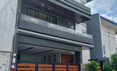 3 Storey House and lot 150sqm For sale 5 Bedrooms in Greenwoods Pasig City (Ready For Occupancy (PH2816)