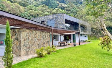 Venta casa Sector las Palmas Medellín