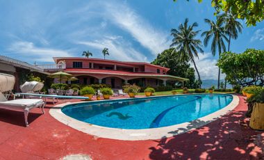 Casa residencial jardín y vista al mar Las Playas Acapulco