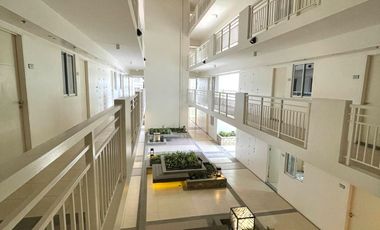 1bedroom SURE UNIT just above atrium Skypatio Condo along Quezon Ave EDSA MRT station DMCI Crestmont