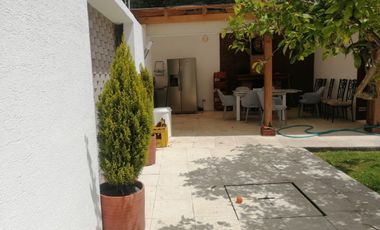 VENTA DE QUINTA CON PISCINA DE AGUA TERMAL EN VALLE DE LOS CHILLOS, LA MERCED.