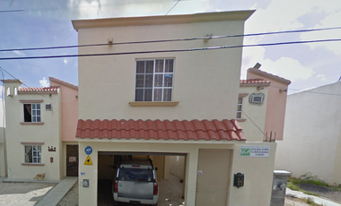 Casa en Lomas del Real de Jarachina Sur Reynosa en Remate