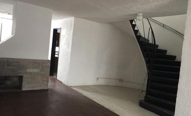 CASA EN RENTA PARA OFICINAS, CLINICA O CONSULTORIO EN BENITO JUAREZ